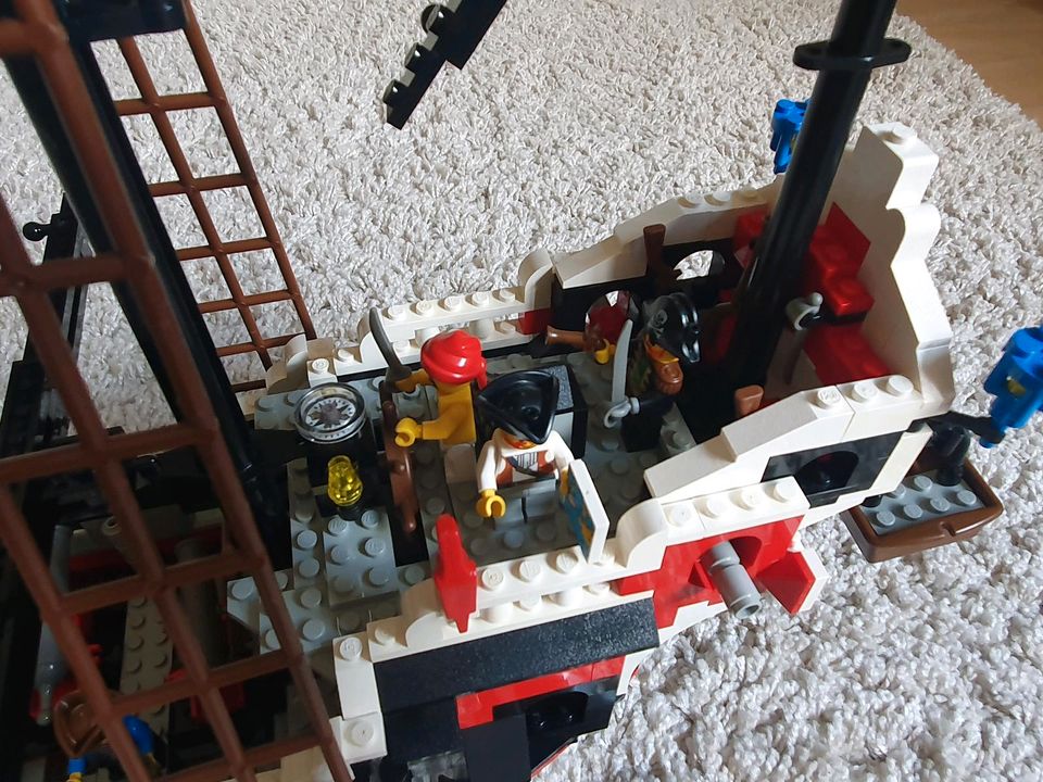 LEGO 6286 Piratenschiff, „Skull’s Eye Schooner, von 1993 in Leipzig