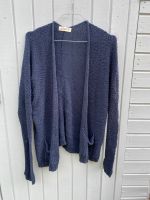 Strickjacke dunkelblau XS marineblau Cardigan Strick Hollister Saarbrücken-Mitte - Alt-Saarbrücken Vorschau