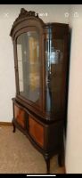 Chippendale Eckvitrine und passendes Sideboard/ Anrichte Niedersachsen - Laatzen Vorschau