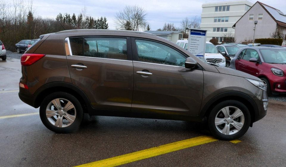 Kia Sportage 2.0CVVT Vision / AUTOM./SHZ/Kamera in Gunzenhausen