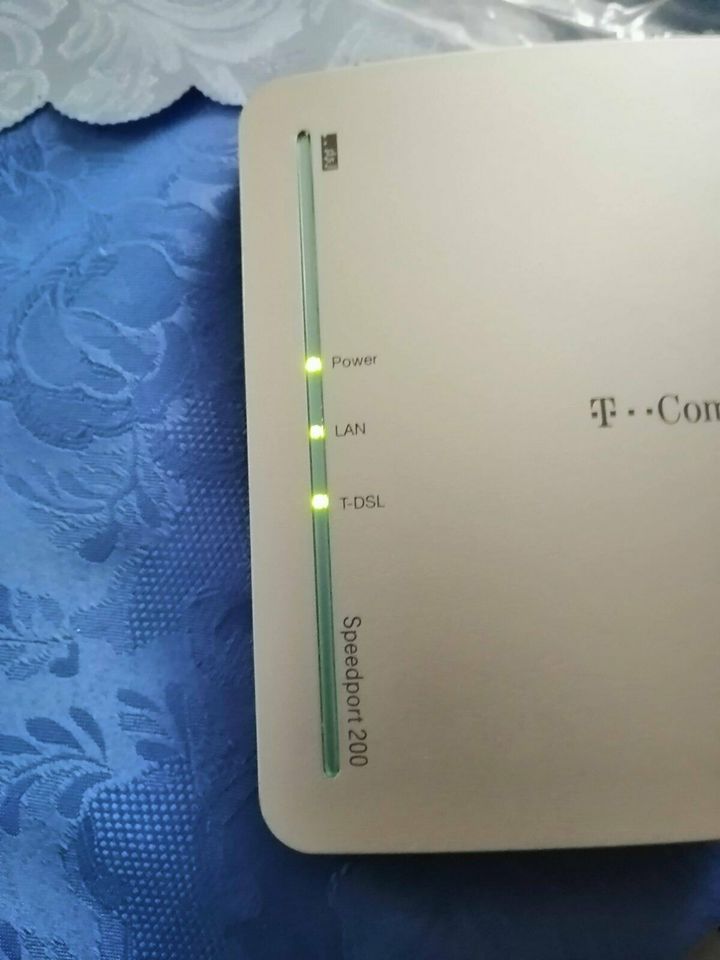 T-Com/T-Home Speedport  200 DSL Modem bis 16 Mbit/s in Maintal