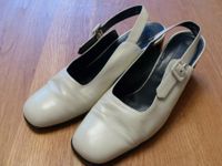 Daniel Hechter Leder Schuhe creme Gr. 39 Brautschuhe weiß Nordrhein-Westfalen - Unna Vorschau