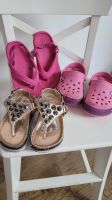 Crocs Zehentrenner pink Gold Sandalen Badeschuhe 24 Thüringen - Erfurt Vorschau