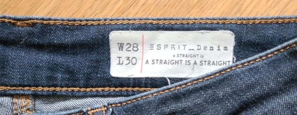 Esprit Jeans W 28 L 30 wie neu in München