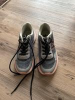 Schuhe Sneaker Größe 37 Mädchen / Damen Bayern - Puchheim Vorschau