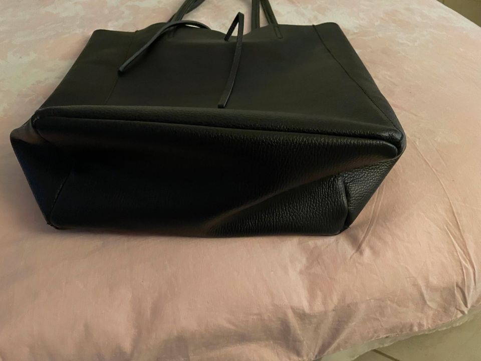 Leder Shopper Handtasche schwarz t471 in Grenzach-Wyhlen