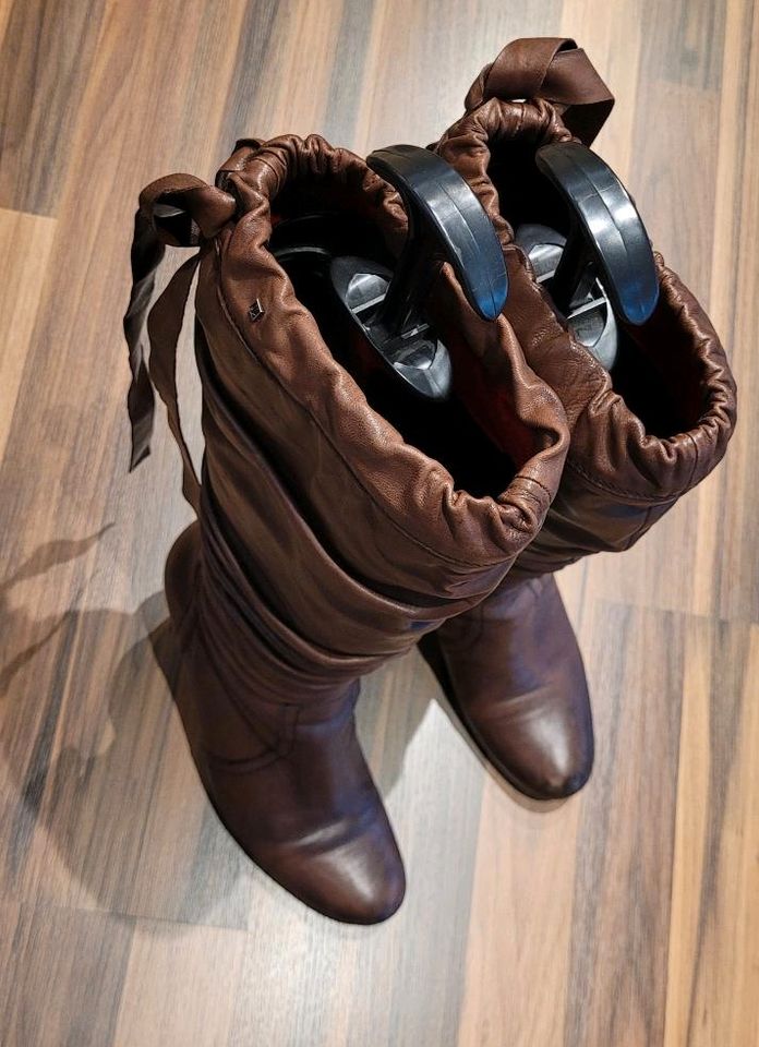 Jette joop Stiefel braun Cognac wunderschön 38,5 top in Wendlingen am Neckar