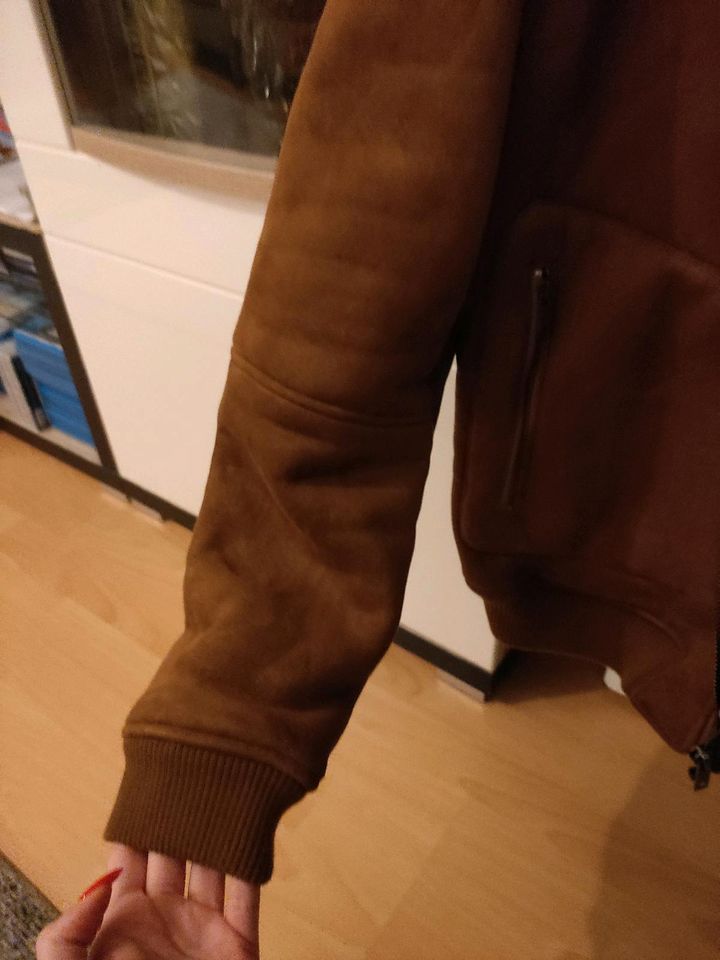 Neu, "Pull&Bear" Winterjacke, gefüttert, Gr. L, braun! in Pinneberg