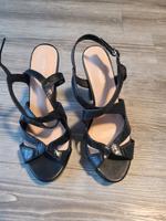 Sandalen High Heels schwarz Gr.38 Neu Hessen - Gelnhausen Vorschau
