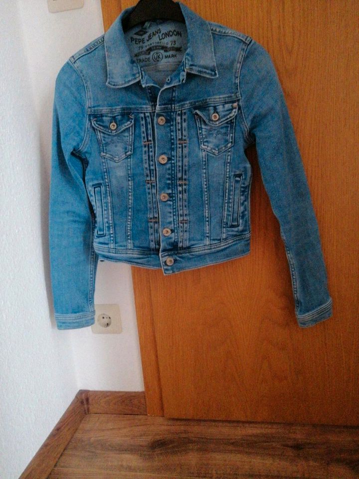 Tolle Pepe Jeansjacke slim tolles blau XS in Göppingen