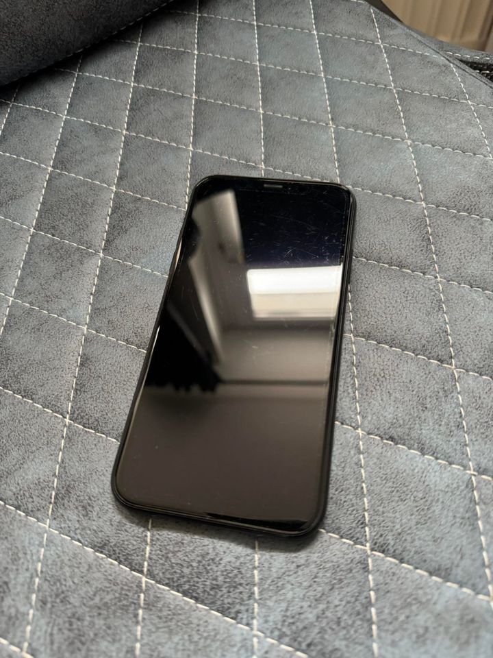 Iphone XR – 64GB – Schwarz – 6,1Zoll – Face ID in Magdeburg