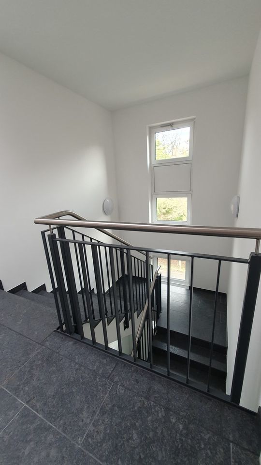 exklusive 2-Zimmer-Wohnung mit Balkon für Selbstnutzer oder Kapitalanleger in Naumburg (Saale)