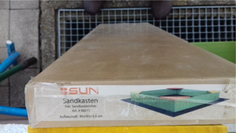 Sandkasten  neu und OVP mit Bodenflies in Winhöring