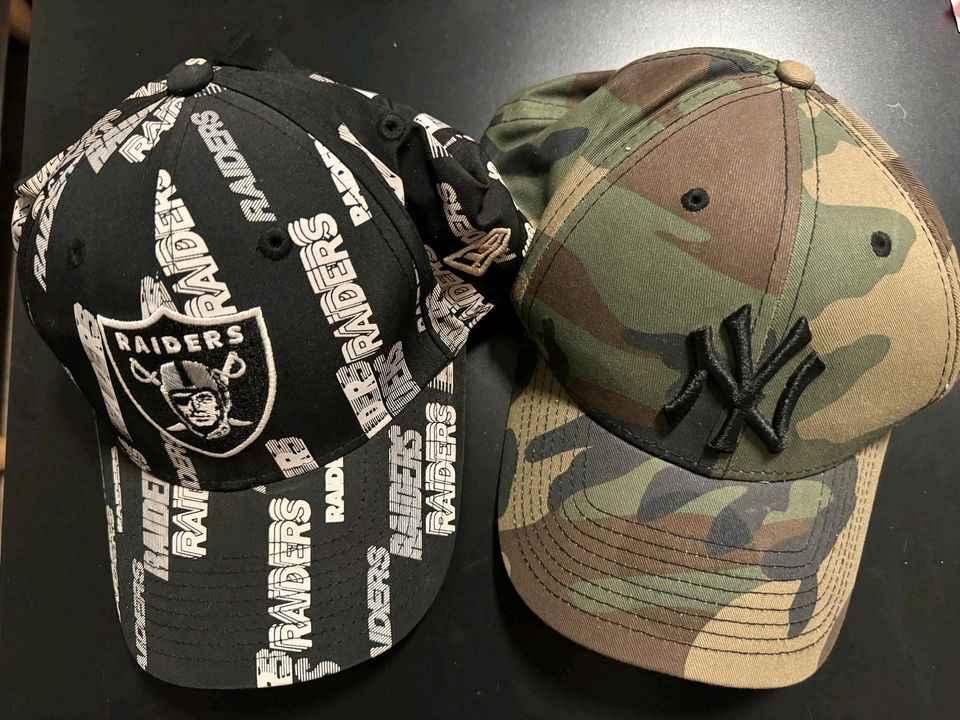 Raider & NYY Cap in Kerpen