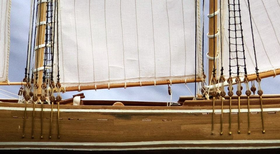 Schiffsmodell  Schoner "Blue Nose" nach antikem Vorbild in Gardelegen  