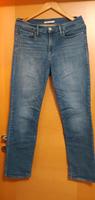 Levi's Slimming Straight Jeans W31 L32 Sachsen - Kreischa Vorschau
