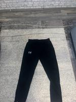 Eine schwarze under Armour Hose Nordrhein-Westfalen - Kamp-Lintfort Vorschau