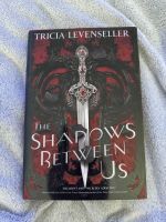 Shadow beteten us von Tricia Levenseller (englisches Buch) Nordrhein-Westfalen - Gütersloh Vorschau