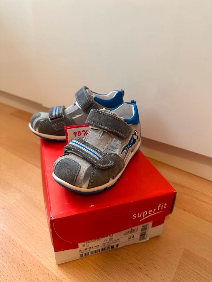 Sandalen Superfit Gr. 23 NEU in Stuttgart