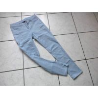 NEUE hellblaue Hose mit ausgefallene Naht Größe 38 Jean Pascale Kr. München - Neubiberg Vorschau