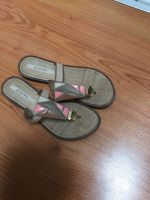 Grendha Dianette Damenzehentrenner Sommerschuhe Sandalen beige Baden-Württemberg - Dußlingen Vorschau