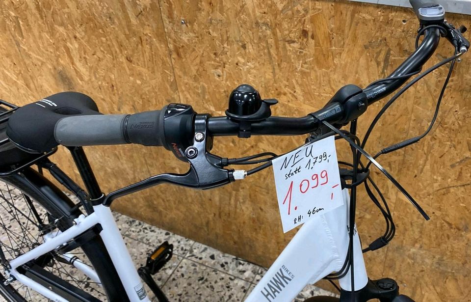 NEU E-Bike Unisex, 28 zoll, 7-Gang RH:46cm UVP:1799€ in Berlin