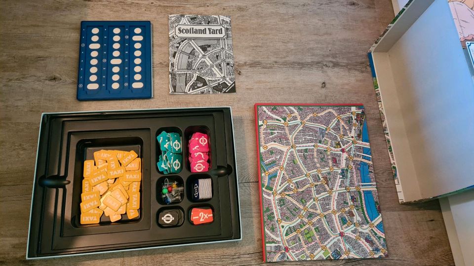 Ravensburger Scotland Yard Brettspiel vollständig in Hamburg