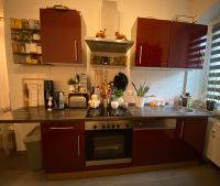 gebrauchte Küche in rot mit Elektrogeräten Sachsen-Anhalt - Magdeburg Vorschau
