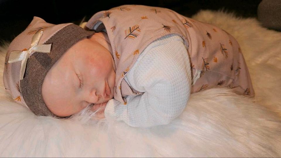 Diy Strampler mütze Pullover gr 46 bis 56 newborn reborn frühchen in Kiel