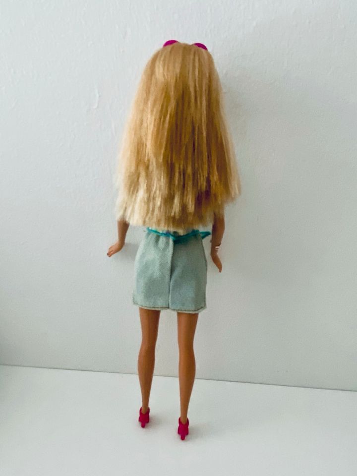 ⭐️ Barbie Set mit Kleidern , Einzelkauf möglich ⭐️ in Bochum