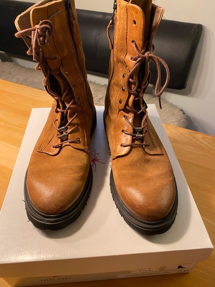 Tolle Damen Boots Stiefeletten❤️ Piedi Nudi Gr .42 braun /Cognac in Bonn