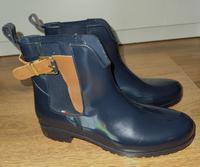 Tommy Hilfiger Gummi Chelsea Boots Stiefeletten Gr.40 Niedersachsen - Delmenhorst Vorschau