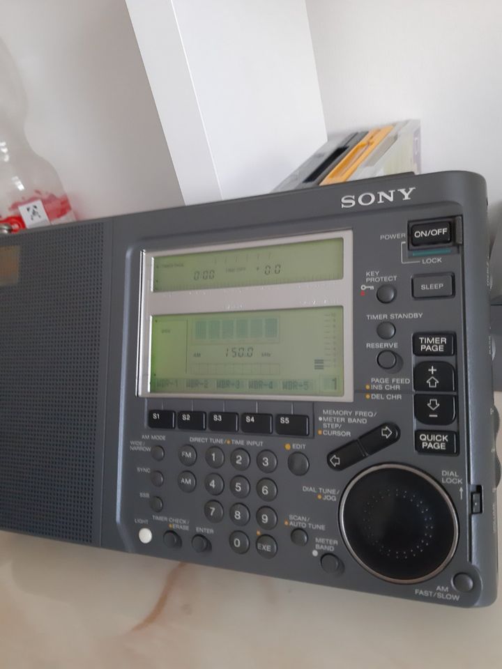 Sony Worldband Radio Weltempfänger ICF-SW77 in Augsburg