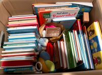 Umzugskarton mit Kinderbüchern und Kleinkram Dortmund - Lütgendortmund Vorschau