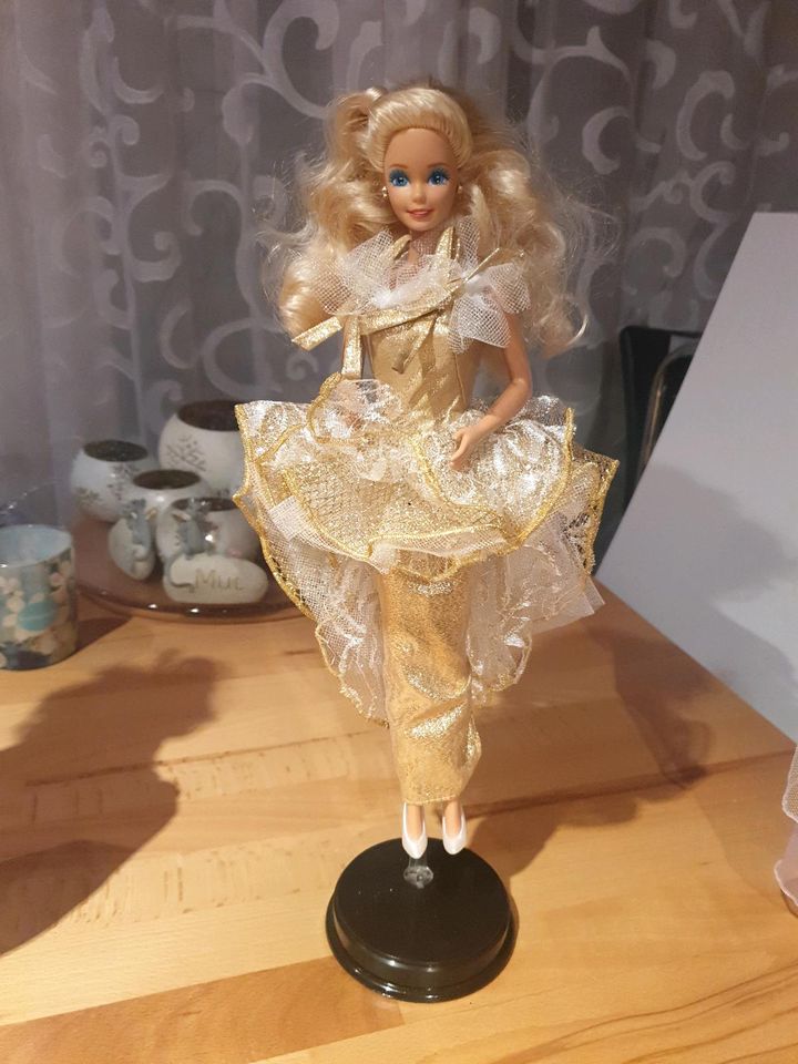 Barbie Gold Greetings unbespielt aus Vitrine. Guter Zustand. in Tegernau