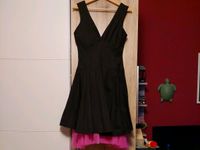 Kleid schwarz mit pinkem Tüll Rockabilly Punk Gothic Berlin - Treptow Vorschau