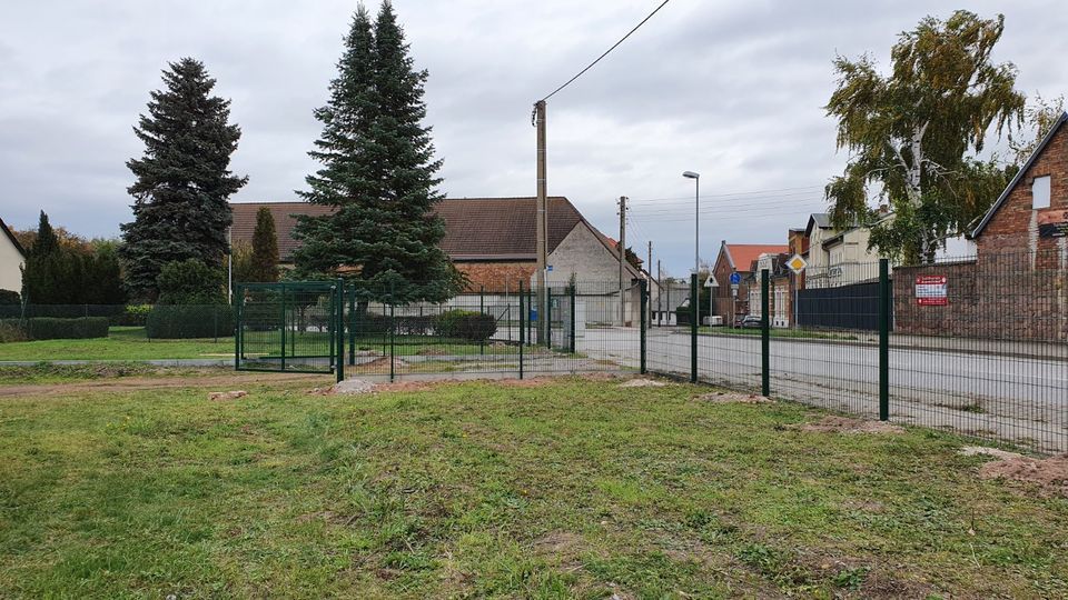 Doppelstabmattenzaun Gartenzaun Montage ganz Deutschland in Essen-Margarethenhöhe