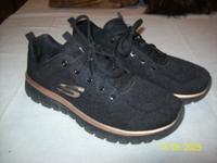Skechers, Damen ,Gr. 39 schwarz Nordrhein-Westfalen - Nideggen / Düren Vorschau