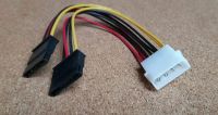 SATA Strom Adapter 1x 4-Pin Molex Stecker zu 2x 15-Pin SATA Buchs Bayern - Plattling Vorschau