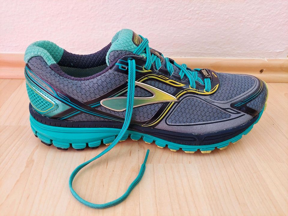 Brooks Ghost 8 GTX Gr. 42 Grau/Grün in Rheinstetten