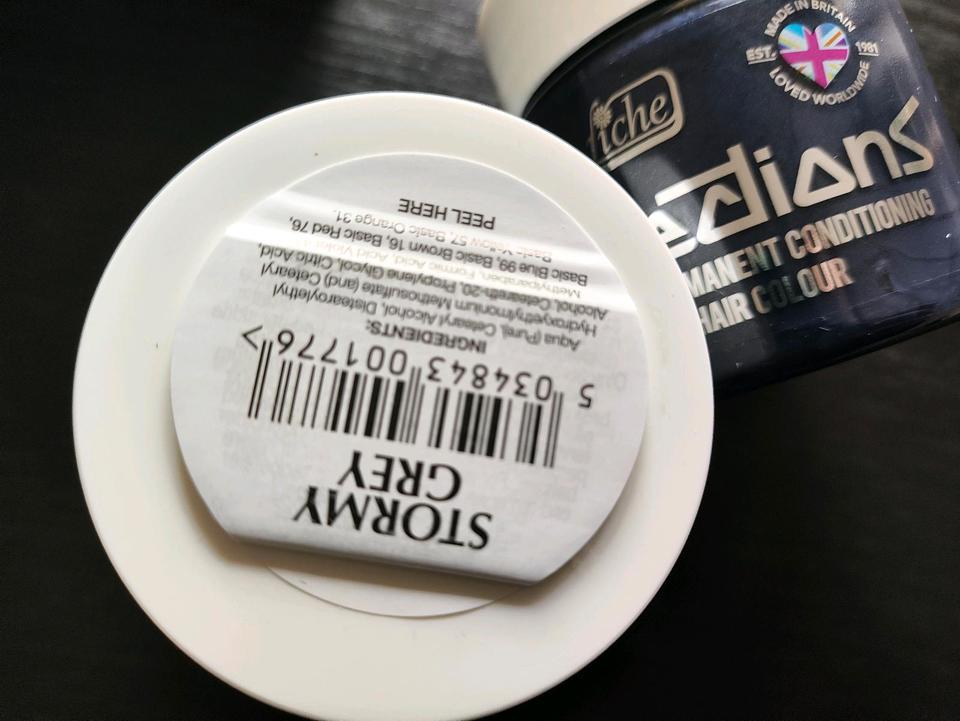NEU 4x La Riche Directions Stormy Grey Haarfarbe Conditioner in Berlin