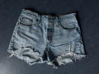 Levi’s 501 jeans shorts hellblau W28 Stuttgart - Vaihingen Vorschau