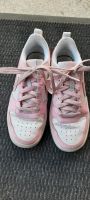 Nike Schuhe Sneaker weiß-rosa Gr. 36 "All Day play" Bayern - Ochsenfurt Vorschau