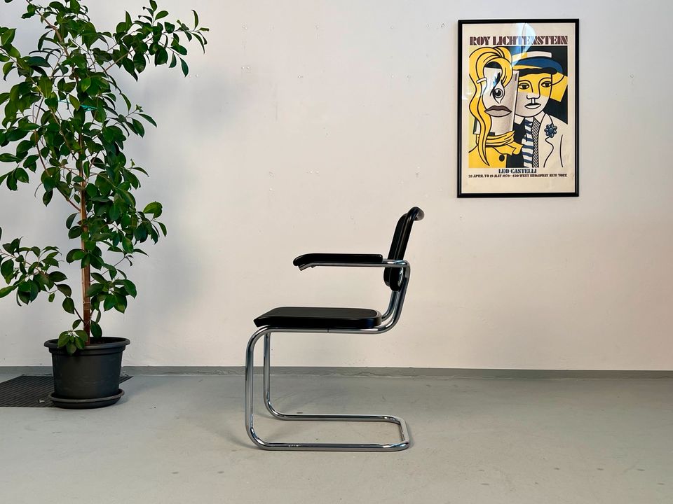 Thonet S-64 Freischwinger Netz | Marcel Breuer Stuhl S-32 in Duisburg