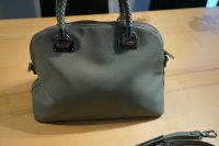 tolle Handtasche Liu Jo wie neu schilfgrün mit Schulterriemen Nordrhein-Westfalen - Würselen Vorschau