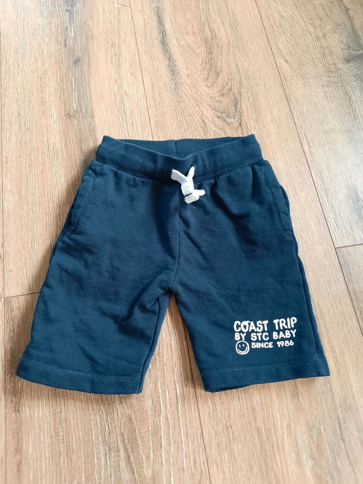 Kurze Hose Shorts Jogginghose blau Staccato, neuwertig Gr. 86 in  Niedersachsen - Lehrte | Babykleidung Größe 86 kaufen | eBay Kleinanzeigen  ist jetzt Kleinanzeigen