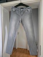 MARC CAIN JEANSHOSE GR.4 (40) Hessen - Gießen Vorschau