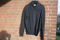Esprit chicker Herren Pullover grau ausf. Kragen Gr. S Wolle NEU Düsseldorf - Bilk Vorschau
