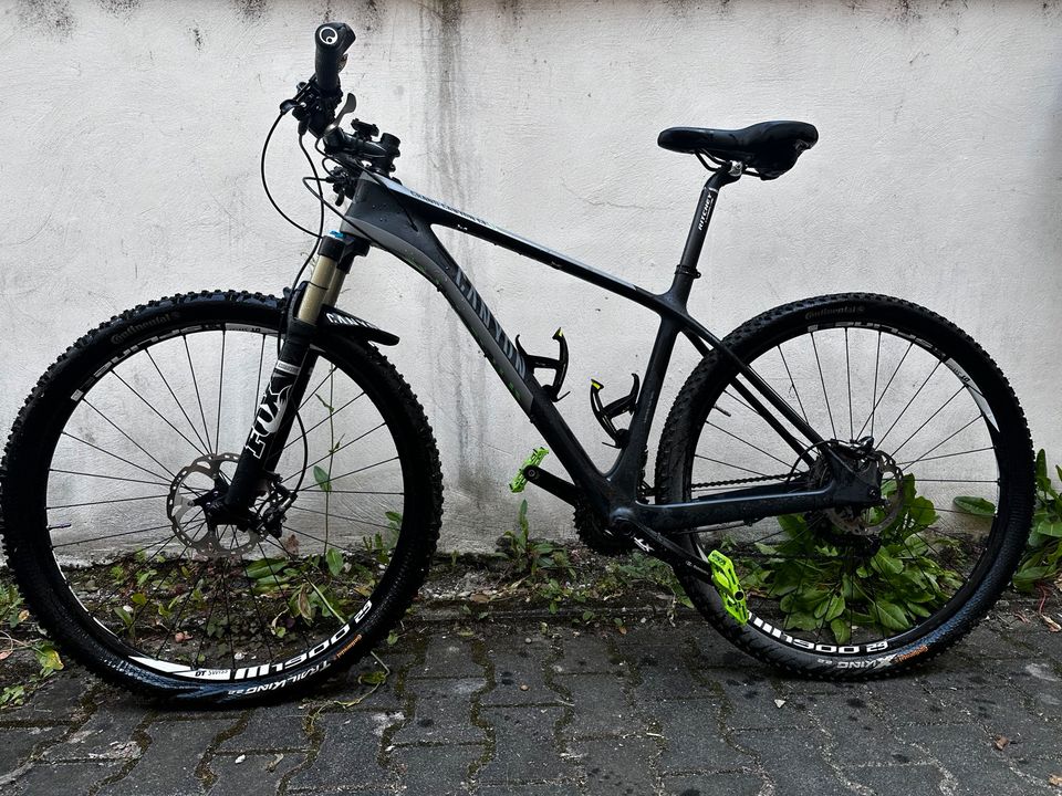 Canyon Grand Canyon CF-SL (L) schwarz Hardtail Fahrrad in Wiesbaden