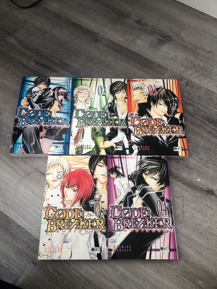 Code breaker manga 1-5 in Wolfratshausen